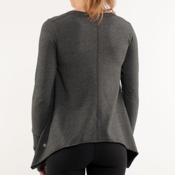 Lululemon Tea Lounge Long Sleeve Pullover in Heathered Coal Size Small 4 - Picture 3 of 14